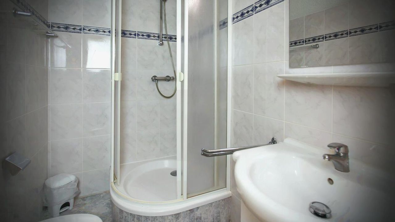 FW 10-12/1 I Dusche Wc FW 10-12/1 I Dusche Wc